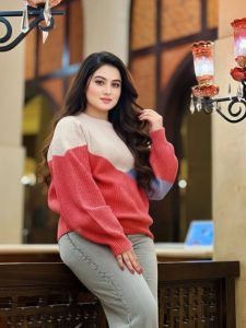 Call Girls in University Road Karachi