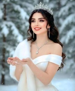 Call Girls in Crown Plaza Suites Islamabad