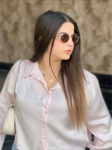 call girls in Hotel One Karachi
